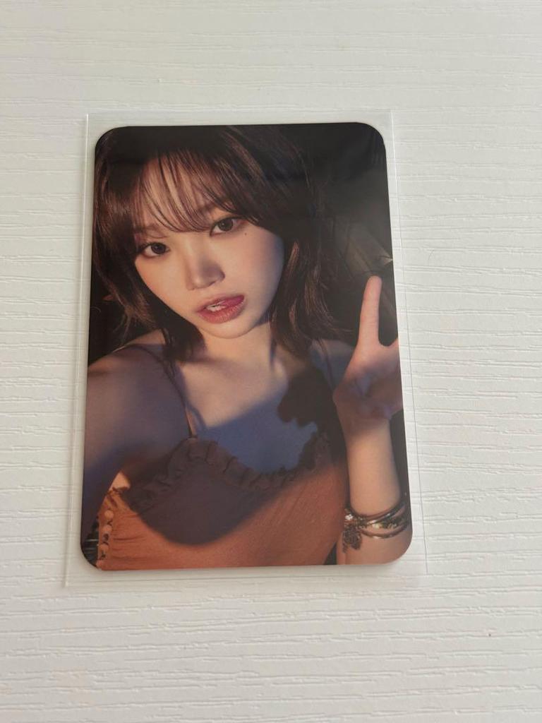 [USED] Lu Seraphim Chaewon Trading Card