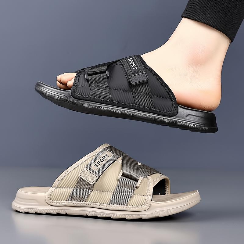 Fashion Hot Sale 2025 Men's Korean Streetwear Slides Fashionable Comfortable Slippers Lightweight Material Anti-Slip Beach Home Sandals