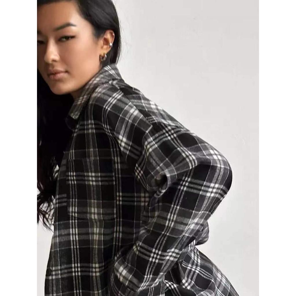 Women's Point Collar Long Sleeve Plaid Shirt Loose Fit Streetwear Blouse With Chest Pocket Spring Casual Oversized Tunic Shirt