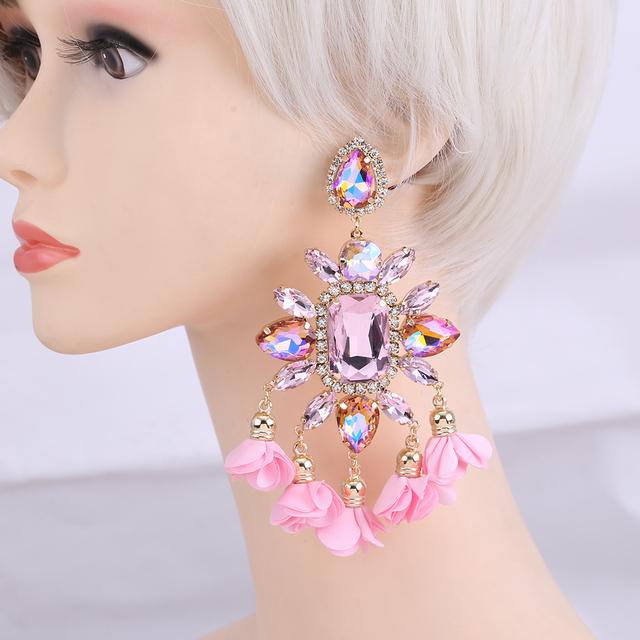 Aretes De Mujer Modernos Módní náušnice kapkové náušnice pro ženy Květinový střapec Náušnice Svatební Brincos šperky Dívka Dárky
