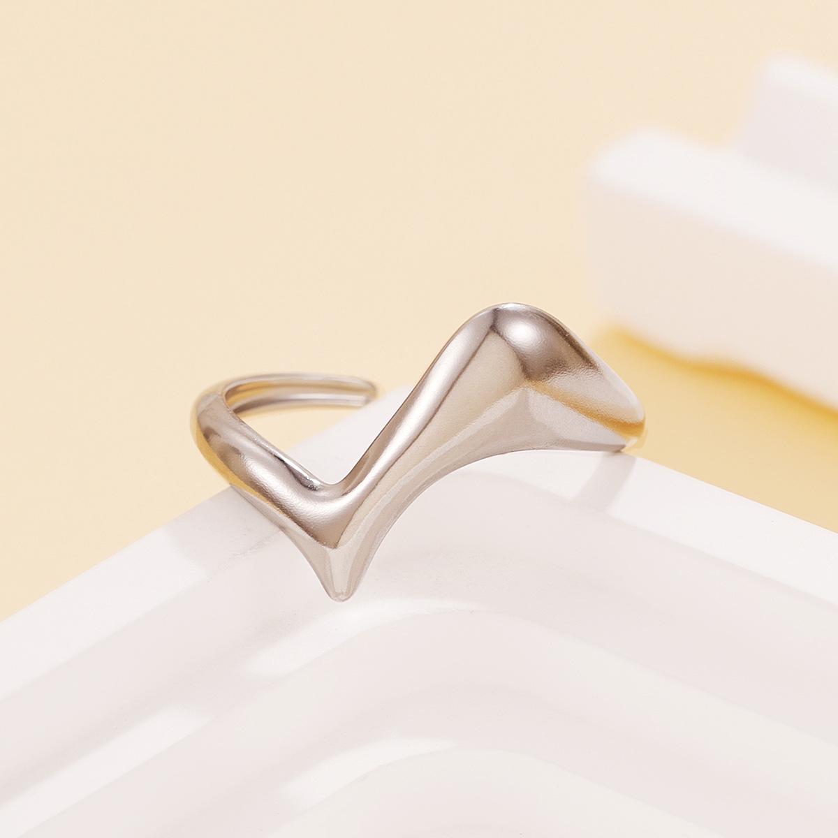 Stainless Steel Geometric Thick Line Open Ring for Women - Gold Plated