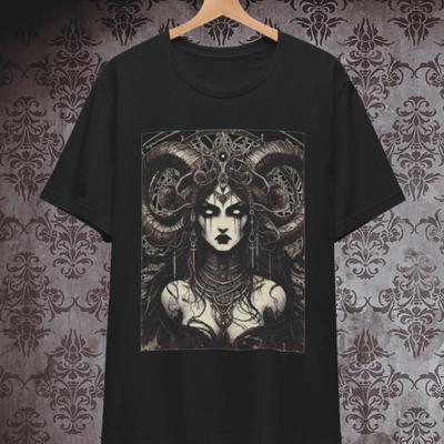 T-shirt Lilith Cornue Déesse Sombre Occulte Gothique Esthétique Grunge Gothique Sorcière Vêtements vintage Lavé homme Extensible