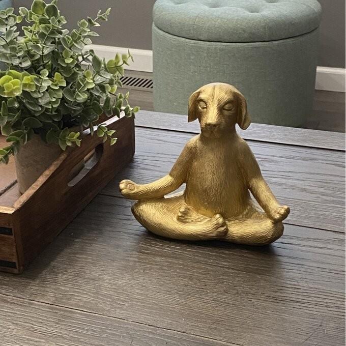Cane da Yoga Dorato Creativo Decorazione per la Casa Arte in Resina Pezzo Decorativo per Interni Moderni