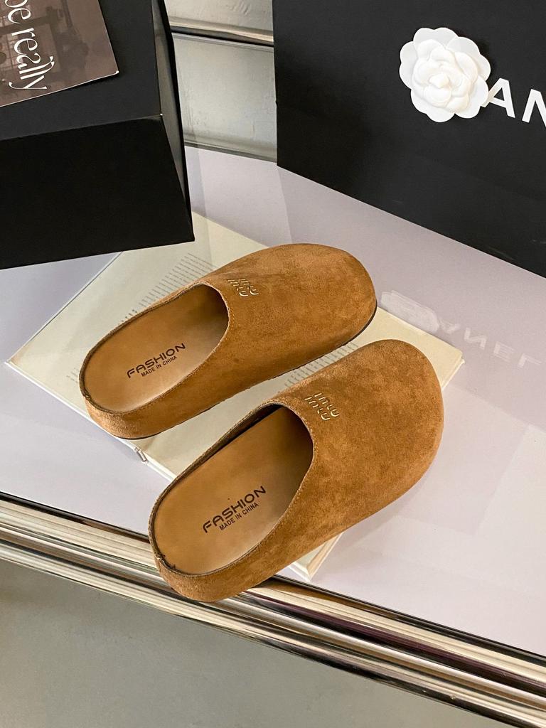 Retro Boken Bag Head Slippers Women's Inner Height Increase 2025 New Spring and Autumn Fashion Versatile Matte Boken Half Slippers