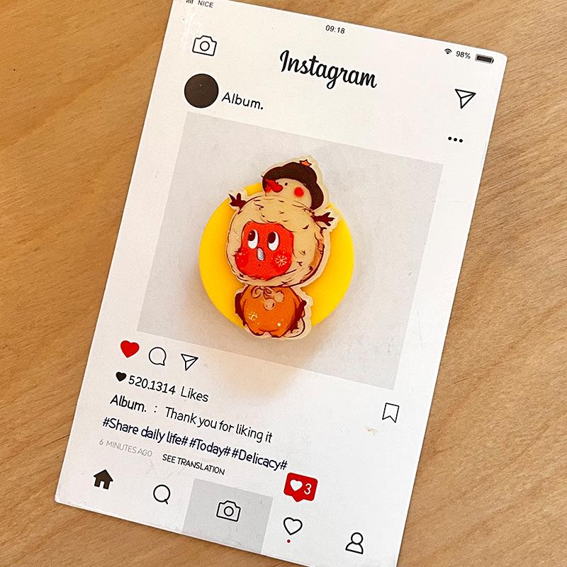 Adorable Cartoon Star Phone Holder: Foldable, Retractable, Compatible with Apple & Huawei