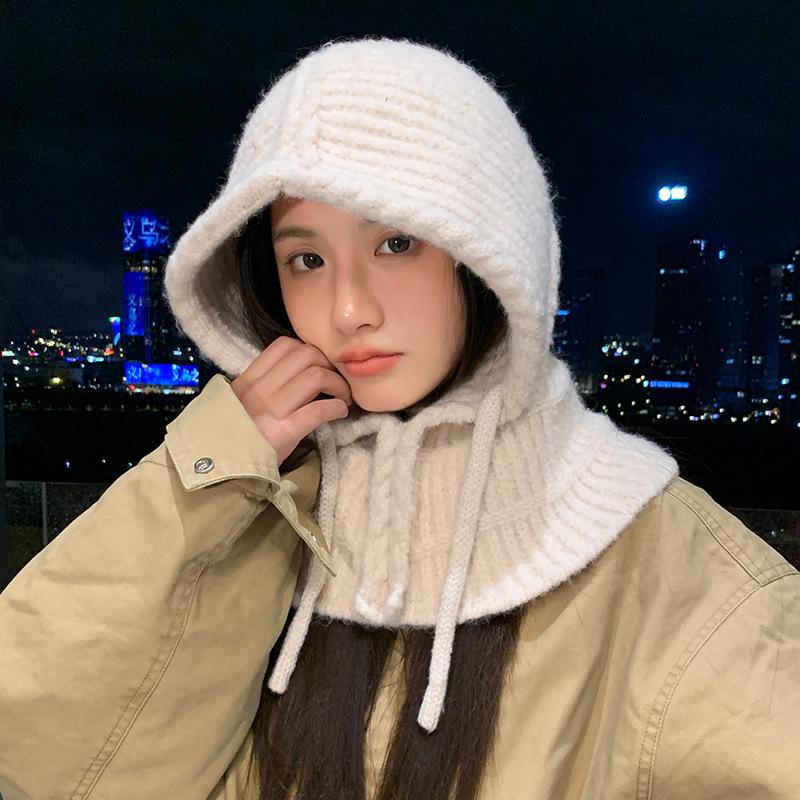 Korean Version of Versatile Balaclava Hat for Winter Windproof and Warm Scarf Integrated Hat for Outdoor Travel Ear Protection Head Hat
