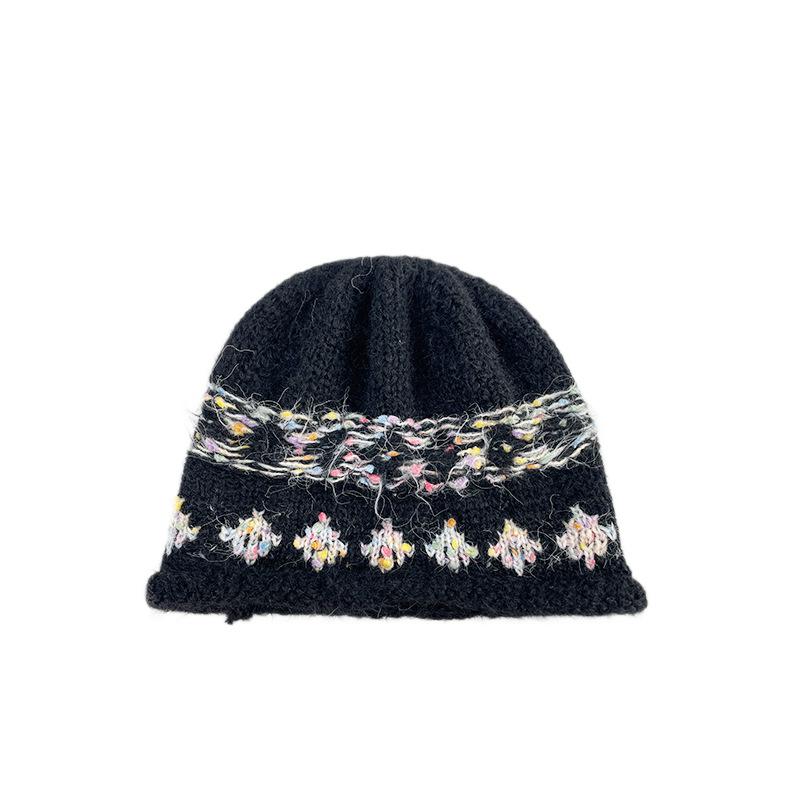 Korean Retro Fair Isle Jacquard Knitted Hat for Women Winter Warm Ear Protection Headband Cold Hat Showing Face Small Woolen Hat