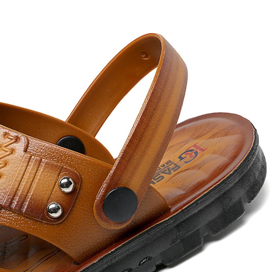New Men's Sandals and Slippers Beach Sandals Two Sandals and Slippers Breathable Sandals