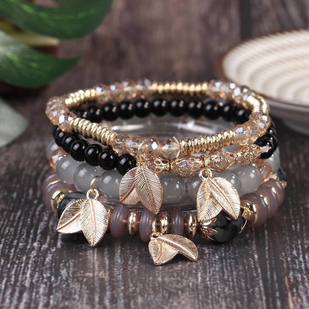 Bohemian Retro Beaded Bracelet with Leaf Pendant and Crystal Accents
