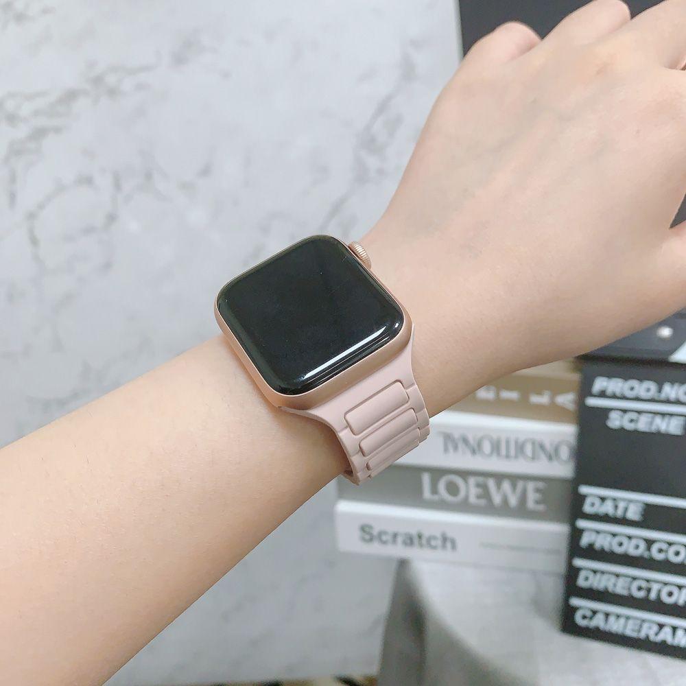 Silikon-Uhrenarmbänder für die Apple Watch – weiches Uhrenarmband, kompatibel mit der iWatch 9/8/7/6/5/4/3/2/1/SE/Ultra-Serie, bequeme Ersatzbänder