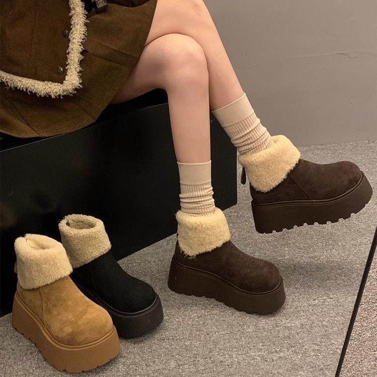 Dam Snökängor med Tjock Sula och Höjdökning 2024: Trendig, Varm, Plus Sammetspäls, Storhuvudsdesign, Ful-söt stil.