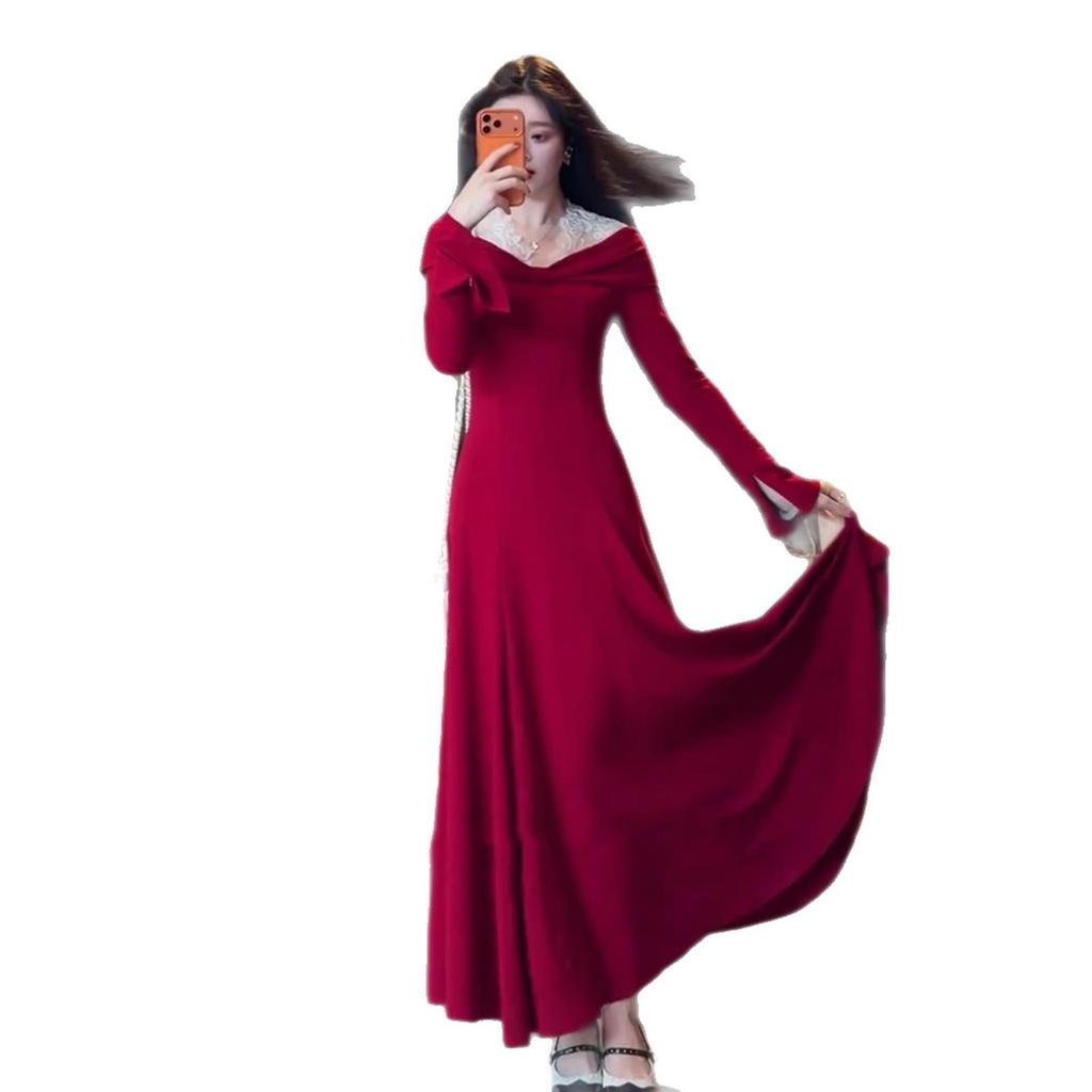 2026 Spring/Autumn Women's French Red Dress: Elegant Casual Slimming Battle Robe
