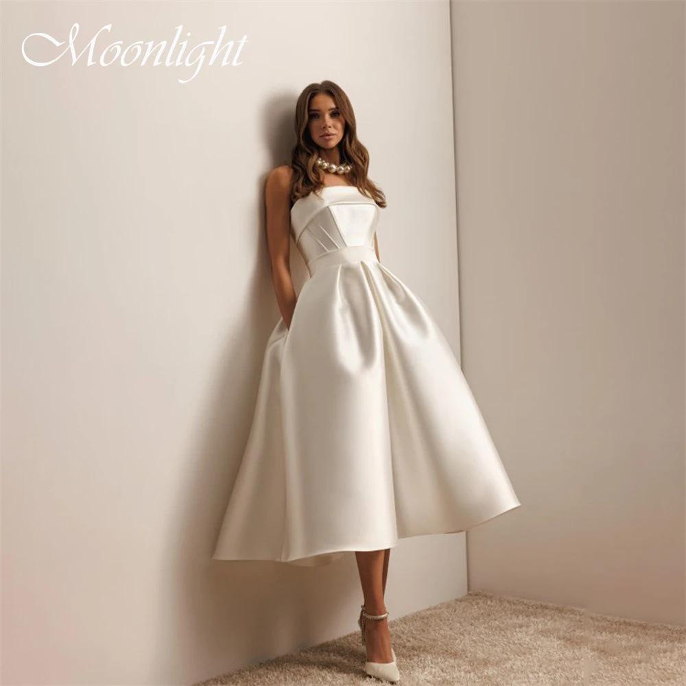 Elegant Strapless Light Wedding Dress 2026