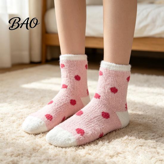 Non Slip Bedtime Socks 1 Pair Women Fuzzy for Valentine's Day, Warm Fluffy Coral Fleece Winter Slipper Socks, Fall Thick Sleeping Gift Holiday House