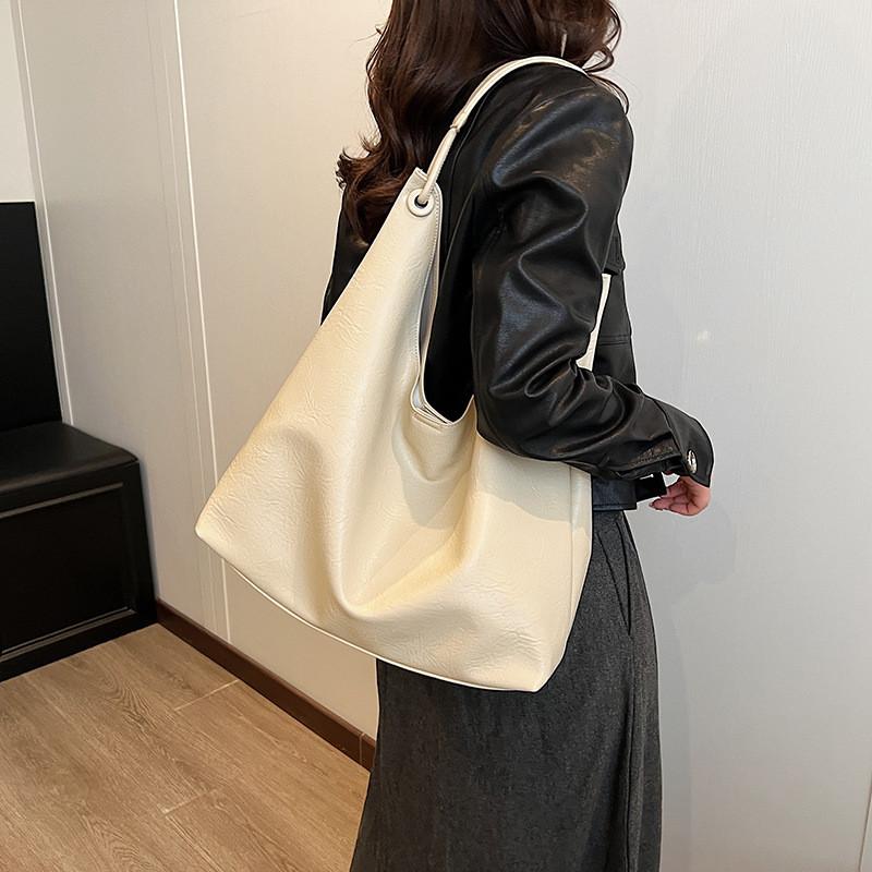 IELGY Retro Bag Fashion Simple High-End Feeling One-Shoulder Casual All-Match Tote Bag