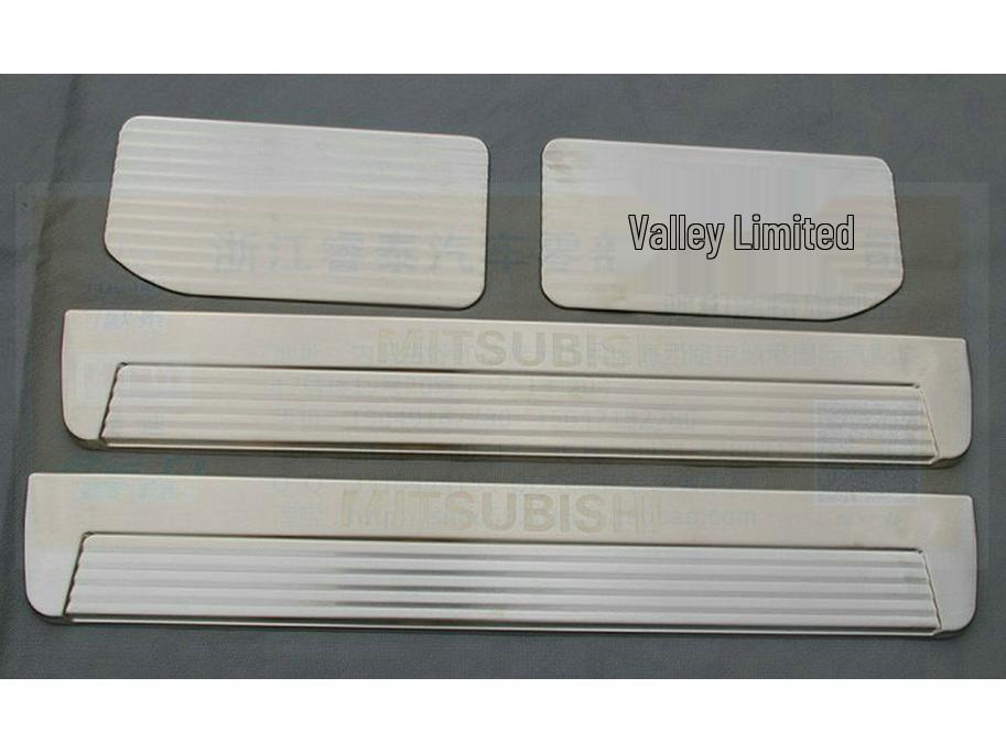 Inner & Outer Sill Strips for 07-18 Mitsubishi Pajero V93/V73/V97 - Welcome Pedal Mod