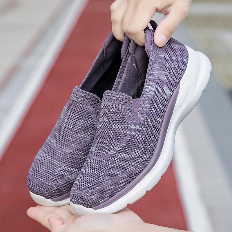 Couples Slip-on Casual Shoes Lightweight Flats Breathable Knitted Loafers Women Men Comfortable Daily Walking Shoes