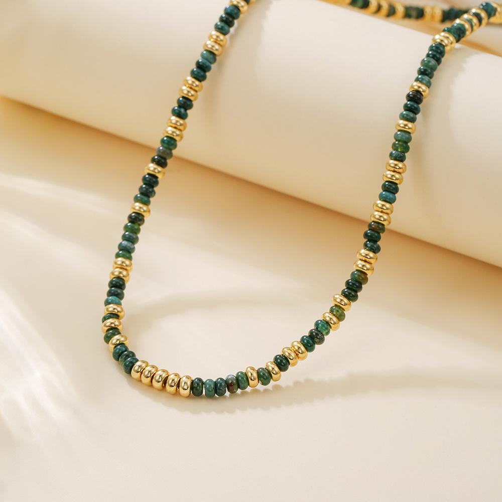 Colored natural stone necklace, dopamine beaded bracelet, collarbone chain, light luxury niche jewelry.