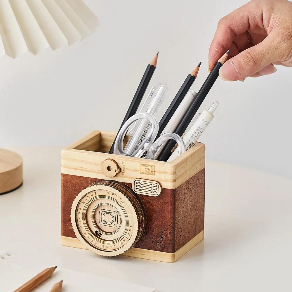 Artistic Camera Pen Holder Home Decor Retro Office Study Desk Decoration Stationery Container Wooden Crafts Gift for Students
