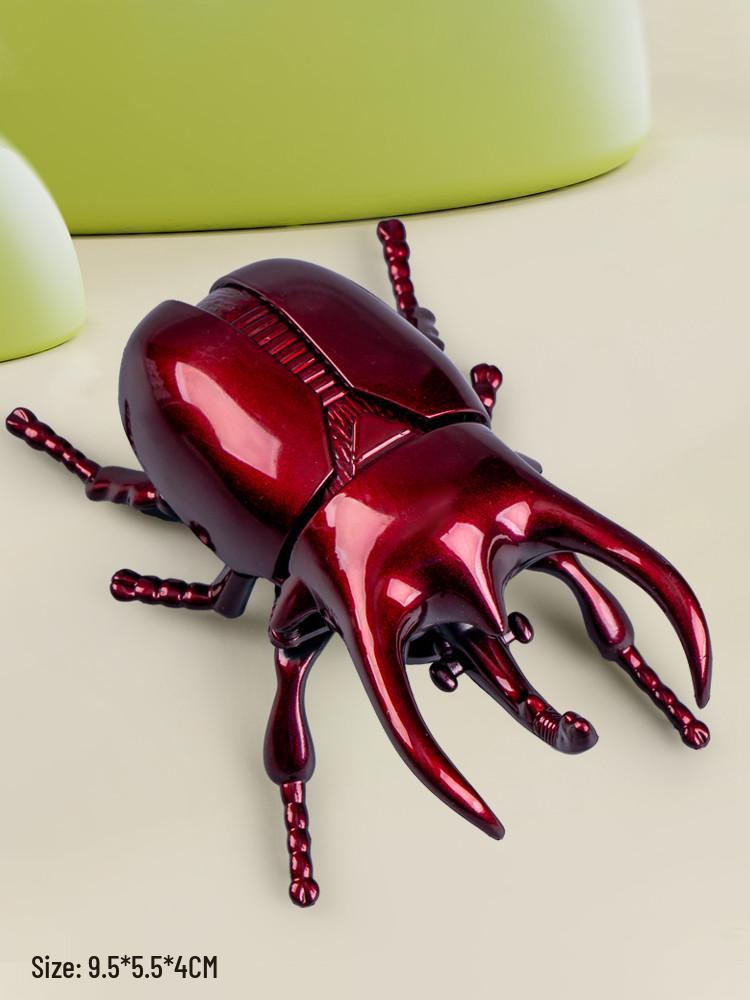 Creative Wind-Up Clockwork Beetle Toy: Crawling Prank Insect Model for Kids