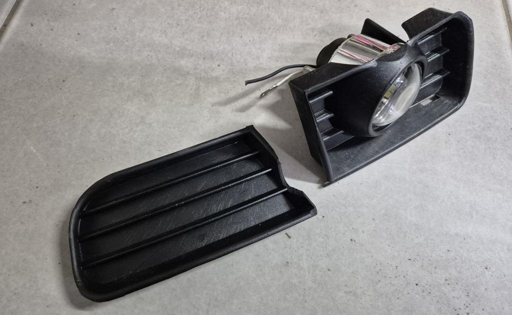 DUCK! Fog Lights (2 Pcs, Halogen) for Volkswagen Polo 1994-2001