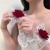 Gotische Handgelenksblumen Damen Klassische Schwarz-Weiß-Spitzen-Handgelenk-Corsagen Cosplay-Accessoires Eleganz Perfekt Lolita Sexy Handgelenkrosen