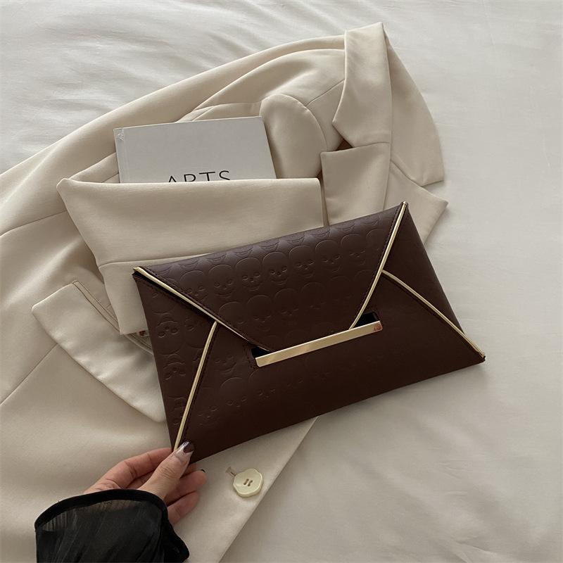 

Сумка-конверт из лакированной кожи, глянцевая женская деловая сумка с ручками, новая ультратонкая простая сумка-клатч для подмышки 2025