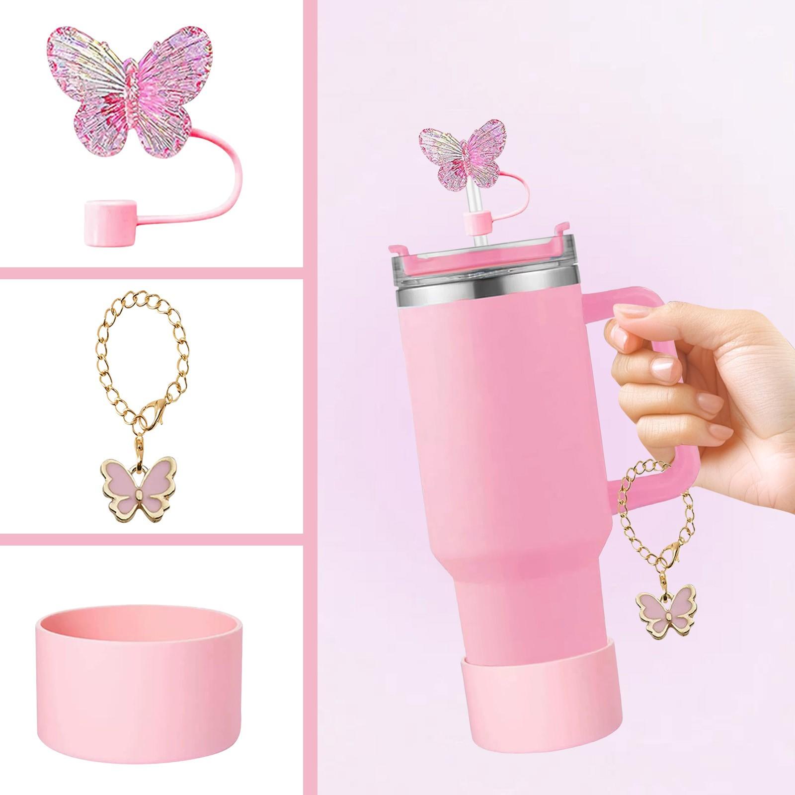 

Ручка чашки украшена подвеской One Size розовый