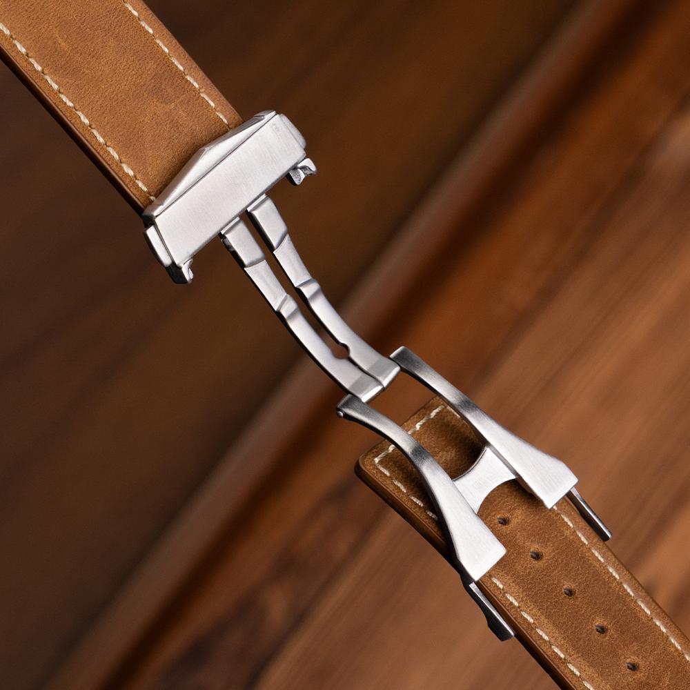 Leather Strap for Apple Watch Ultra 3 2 49mm Series 11 10 46mm Business Men Band for iWatch 9 8 7 45mm 6 5 4 Se 3 44mm Bracelet