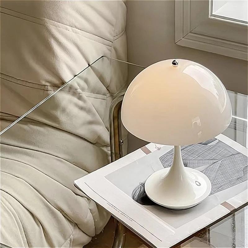 Moderne Nachttischlampe High-End Nachtlicht Pilzförmige Schreibtischlampe Nordische Nachttisch Dekorative Leuchte Tischlampen für Schlafzimmer