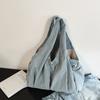 Large-capacity casual and lightweight cloth bag women's new versatile simple shoulder underarm bag commuter tote bag