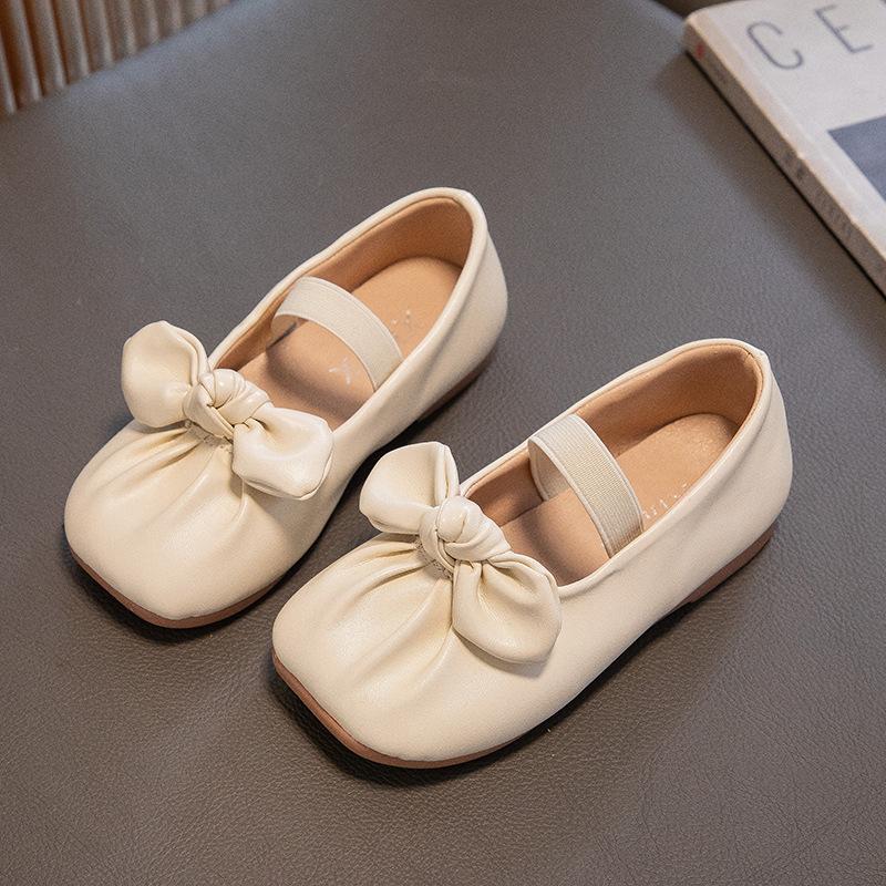 

Spring Leather Shoe New Simple Versatile Girl Shoes Comfort Casual Sweet Kid Shoes Exquisite Retro Soft Sole Flat Princess Shoe 23insole14.5cm бежевый