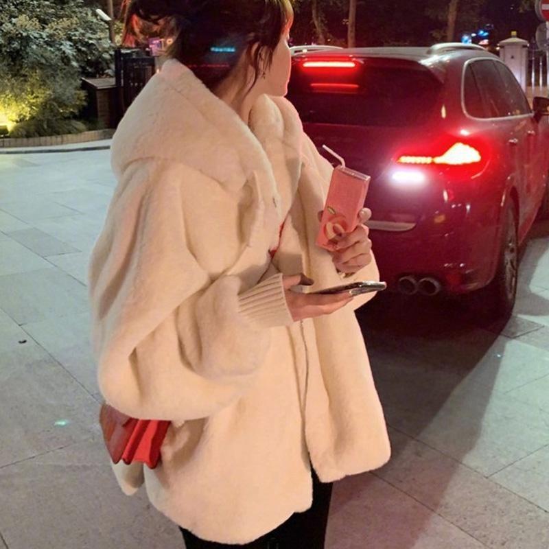 Veste Femme Mode Chaude Fausse Fourrure à Capuche Ample Mignonne Manteau en Peluche Longueur Moyenne Coupe Ample Manteau d'Extérieur Automne Hiver