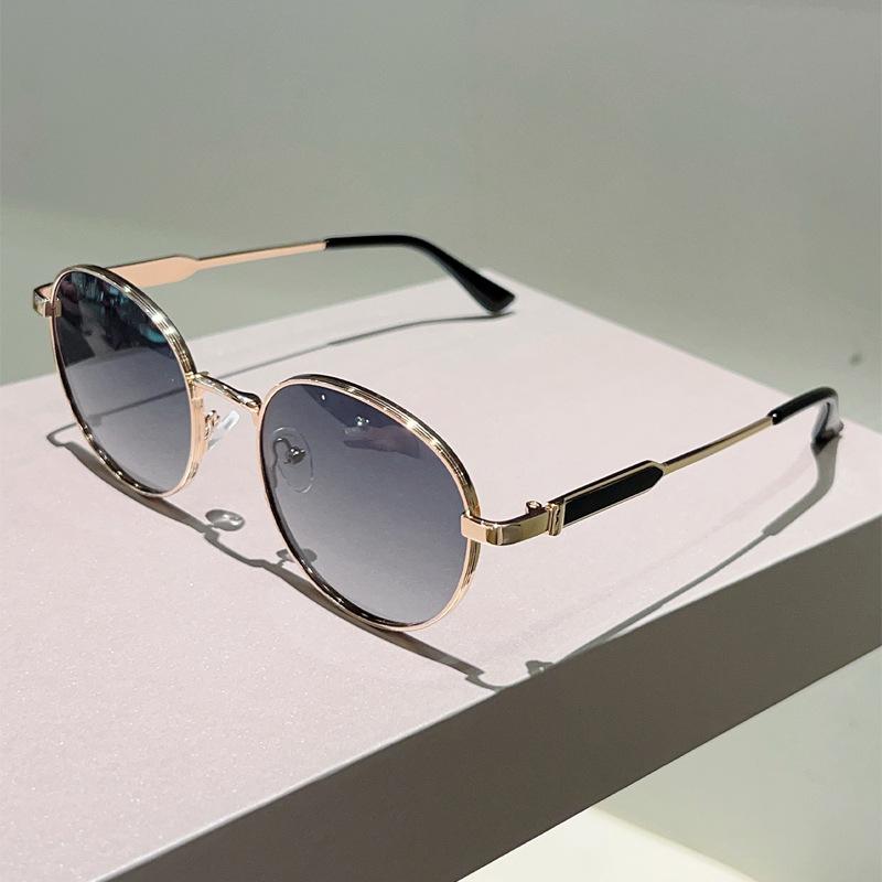 Steampunk Round Polarized Sunglasses Women For Men Vintage Punk Metal Outdoor Driving Luxury Brand Designer Sun Glasses Uv400