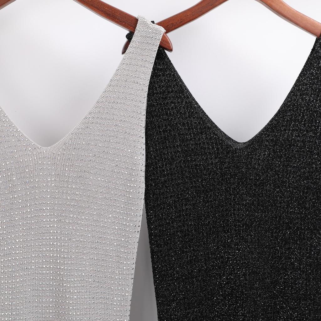 High-quality New Sleeveless V-neck Knit Rhinestone Dress for Summer, Versatile Slimming Dress