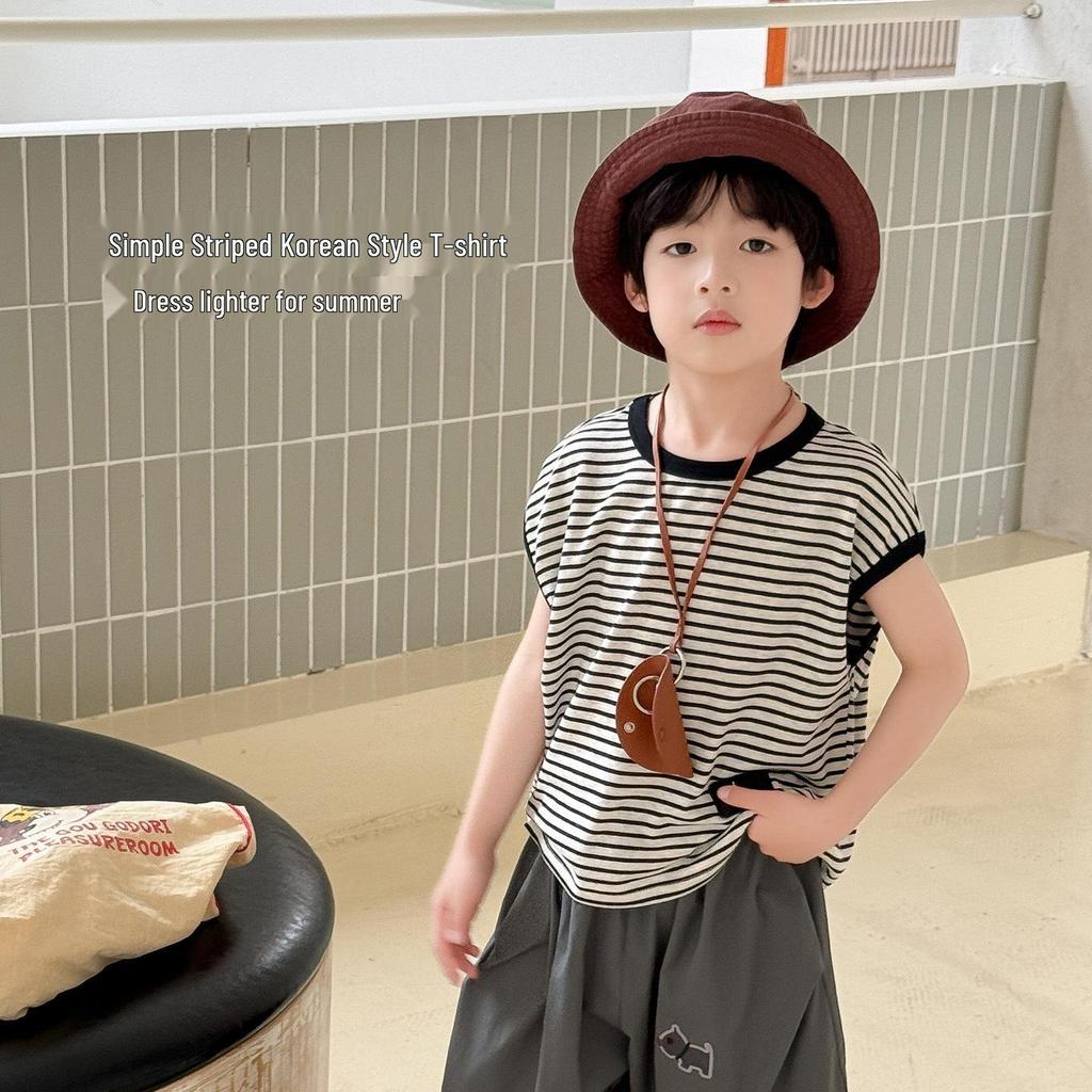 Large Boys' Striped Sleeveless Korean Style Casual Vest - Size 26