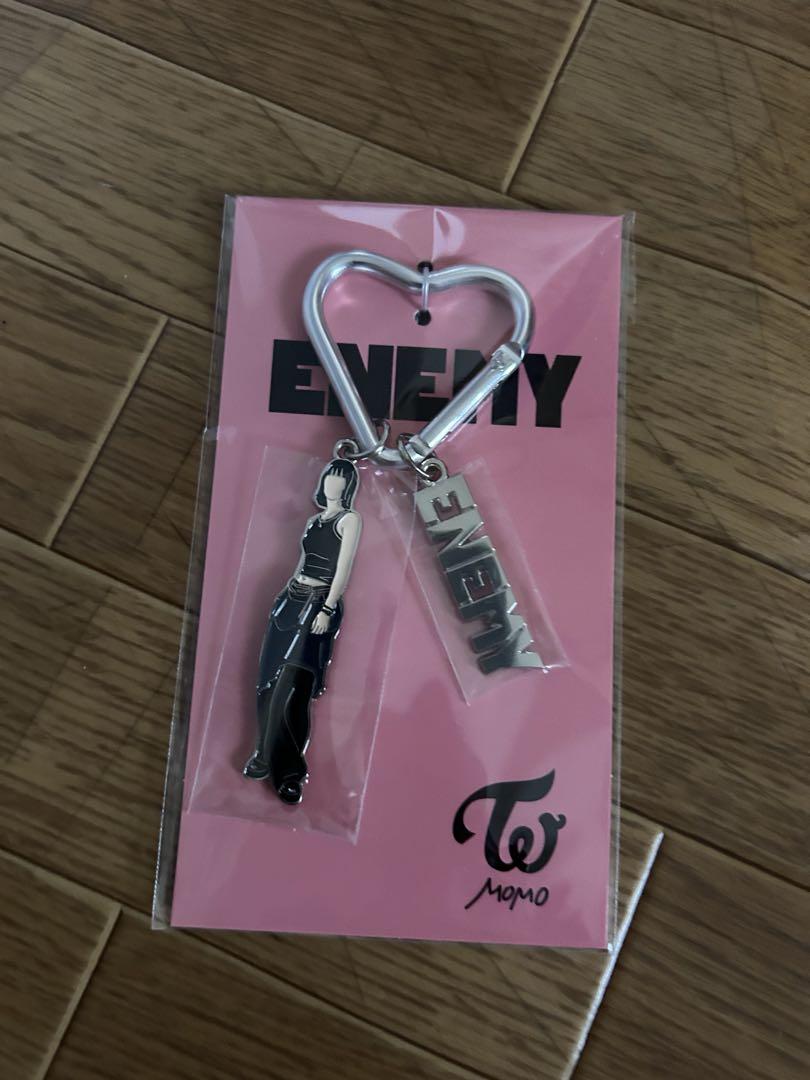 

[USED] twice ENEMY Carabiner Keychain Momo