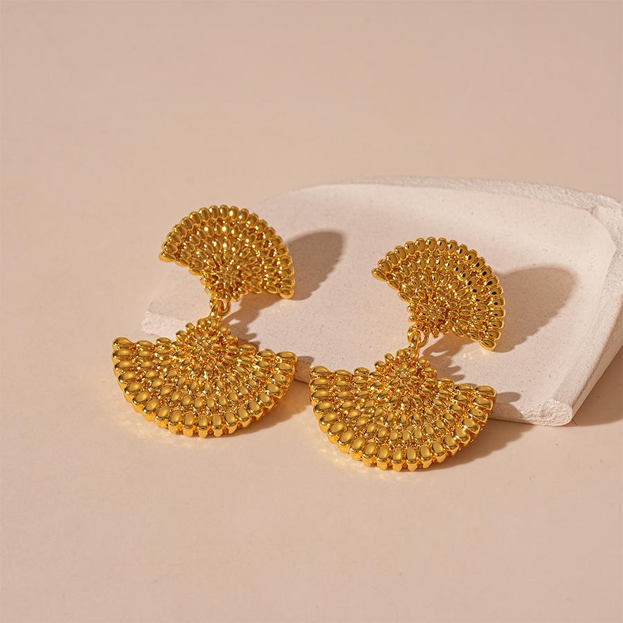 Vintage Heavy Industry Fan Geometric Silver Needle Earrings Real Gold Electroplating Premium Earrings