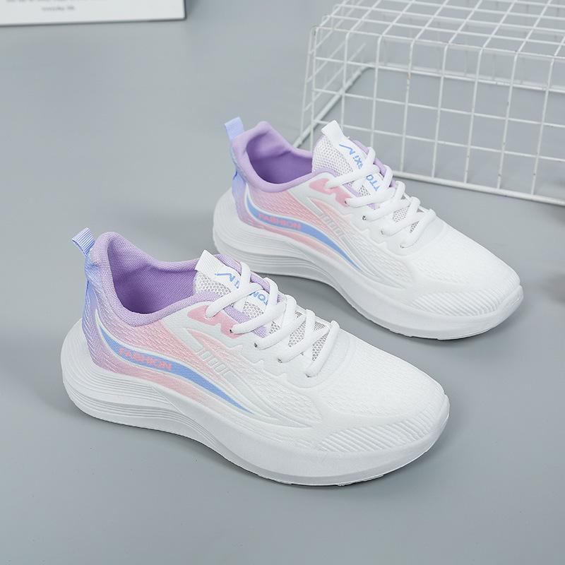 

New spring and autumn ultra-light breathable shock-absorbing soft sole + special sports shoes 40
