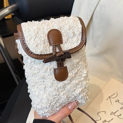Herbst neue flauschige Tasche Kontrastfarben schlicht lässig Schulter Umhänge kleine Tasche Damen Retro flauschige Tasche