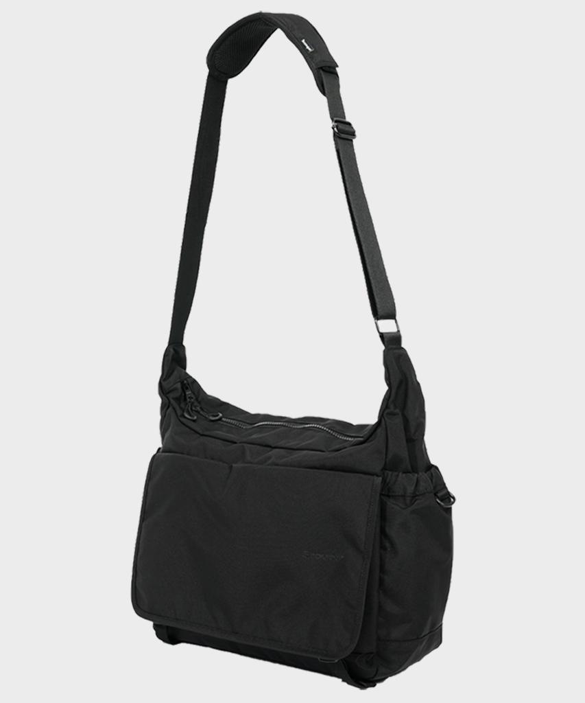 Scoupe Kimu Ki-Hoon X Scoupe Authentic Messenger Bag