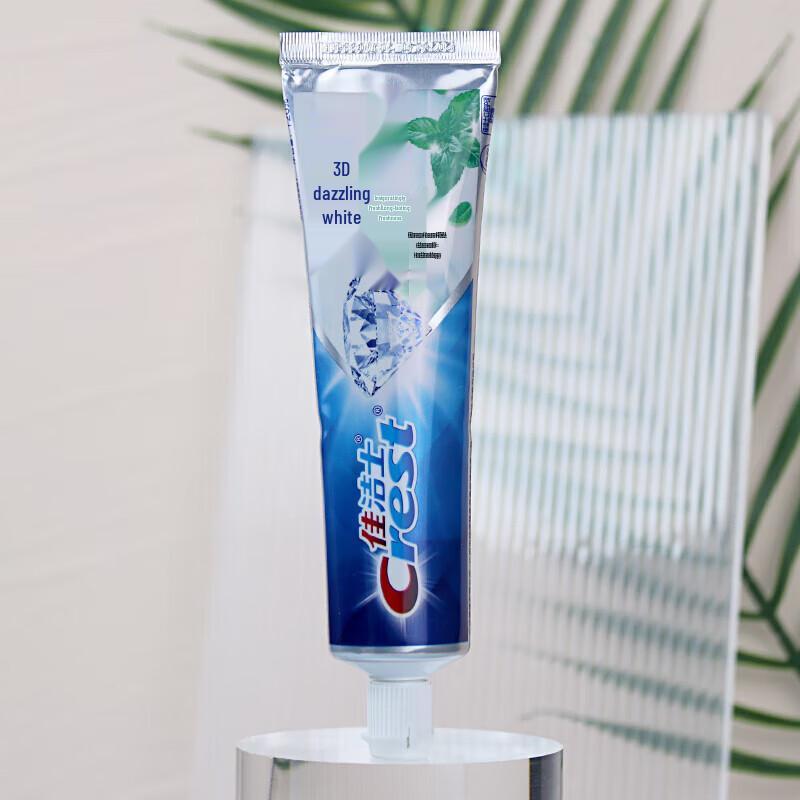 Crest 3D White Toothpaste (4-Pack)