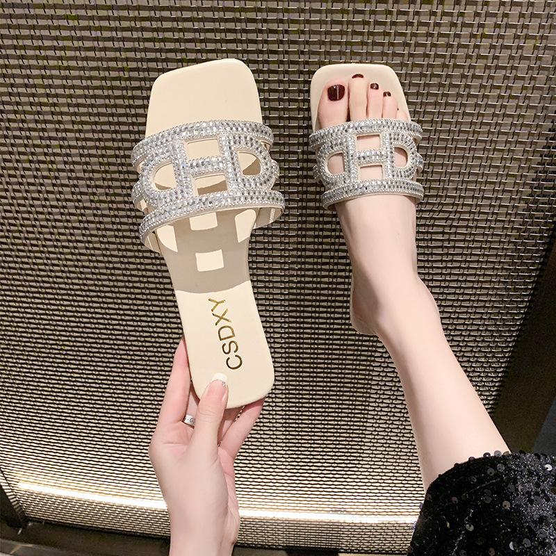 Foreign trade large size women's shoes 2024 summer outer wear slippers fashion rhinestone one-word drag beach cool slippers slippers