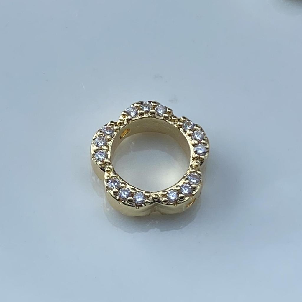 Double-Sided Zircon Plum Blossom Bead Ring Spacer – Crystal Color Retention Beading Accessory