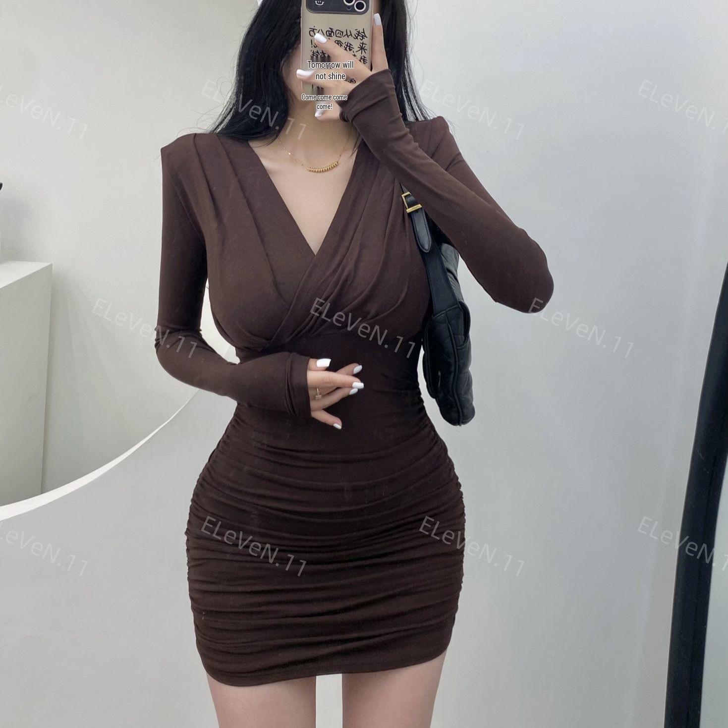 

Mature Sister Style V-Neck Bodycon Long Sleeve Dress for Women - Autumn Winter XL (115-125 cm)