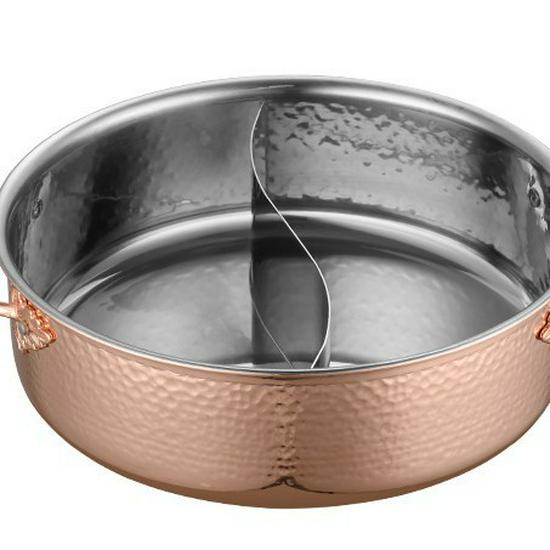 Golden Maple Leaf 304 Stainless Steel Hot Pot with Lid, Hammer Pattern, Three-Layer, Large Capacity, Universal Design, Clear Soup Divider.