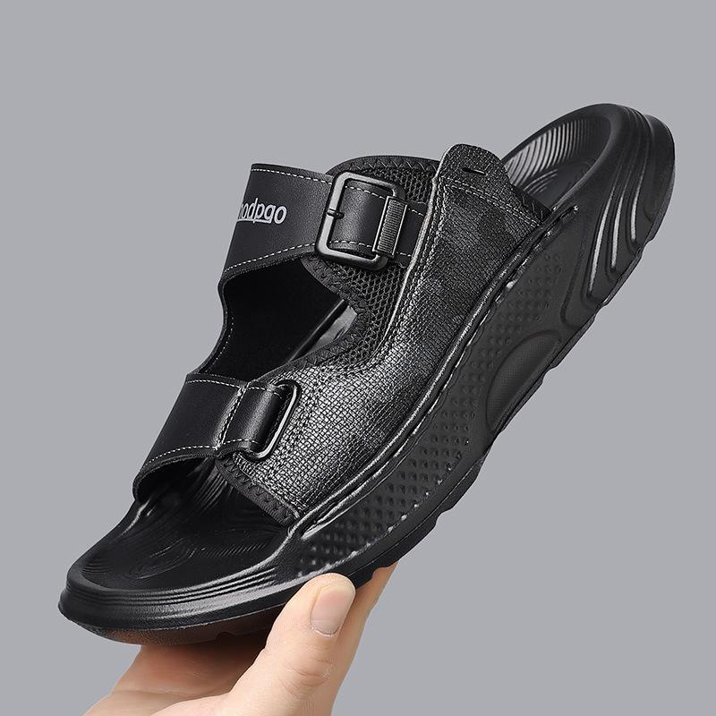 New summer versatile one-word slippers men's non-slip and lightweight men's sandals non-slip outdoor casual sandals