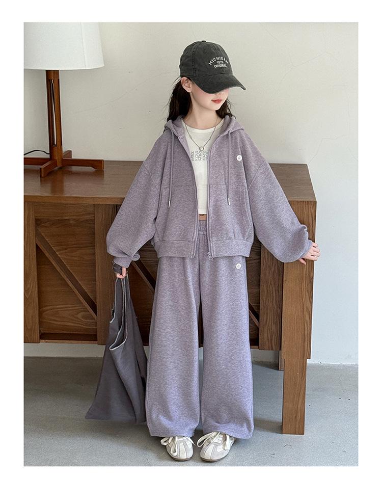 Autumn 2025 Girls' Fashion Sporty Two-Piece: Hooded Jacket & Wide-Leg Pants Set