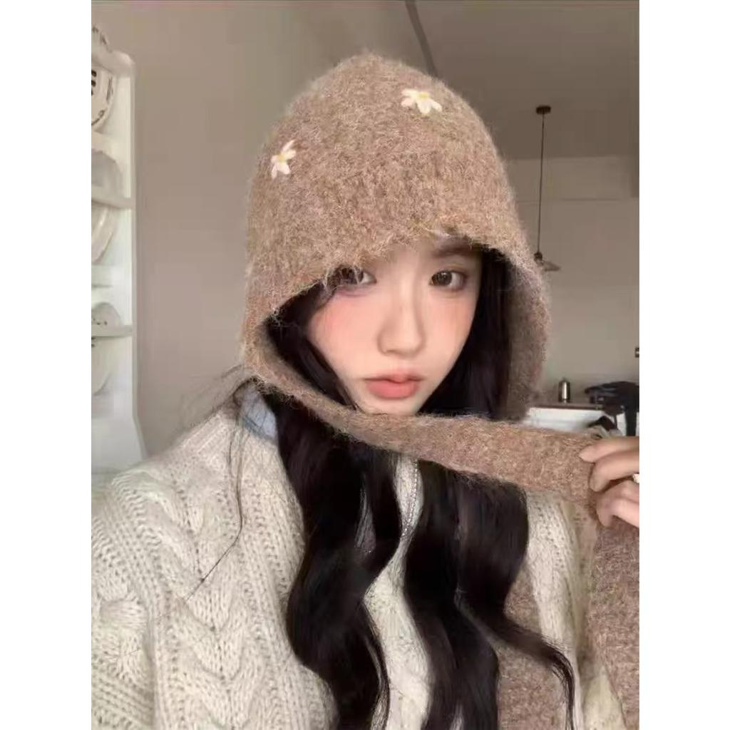 Red Hat Women's Autumn/Winter Warm Knitted Hat Scarf One Piece Hooded Neck Knitted Hat Winter