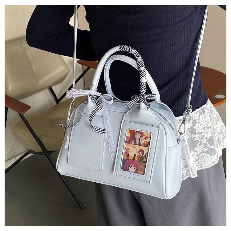 Niche bag women's spring versatile new high-end messenger bag women's portable pillow bag